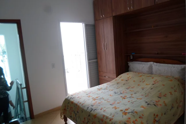Imagem Sobrado a 1500m da praia a venda em Peruíbe
