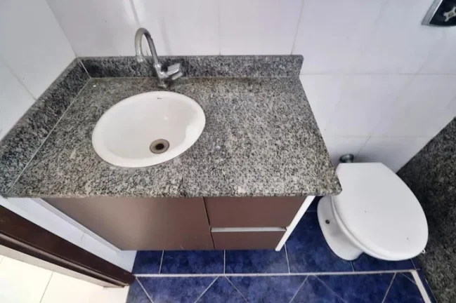 Imagem "Cansado de se apertar em um apê minúsculo e caro?"