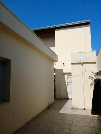 Imagem Fantástica Casa no Pedregulho em Guaratinguetá SP