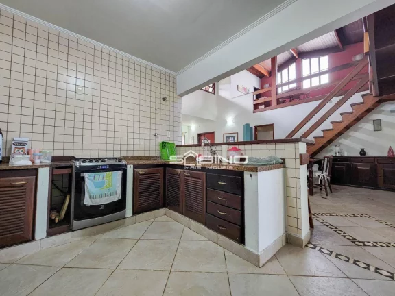 Imagem Belíssima Casa à venda, com 5 Dormitórios 2 Suítes 280m² de área útil, na Riviera de São Lourenço - Bertioga SP