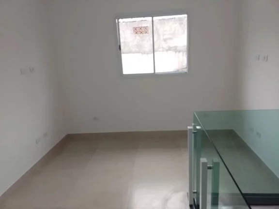 Imagem Casa com 2 dormitórios à venda, 55 m² por R$ 290.000,00 - Mirim - Praia Grande/SP
