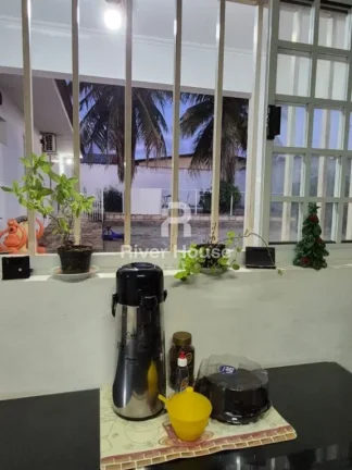 Imagem Belíssima Casa para Venda no Valor R$ 1.200.000,00 ; Area 882 m² ; 05 Suítes ; Boa Esperança, Cuiabá - MT 01 Area da Frente 01 Sala 05 Quartos sendo 05 Suítes uma Master 06 Banheiros 01 Cozinha 01 Area fundos 01 Lavanderia 06 Vagas de Garagem Piscina. Loc