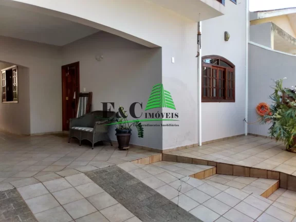 Imagem Casa / Sobrado para Venda em Limeira, Vila Queiroz, 3 dormitórios, 1 suíte, 2 banheiros, 4 vagas