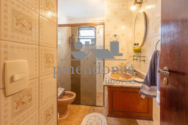 Imagem Apartamento na Vila Madalena com 3 quartos ( 1 suíte ) e 2 vagas, 102m²