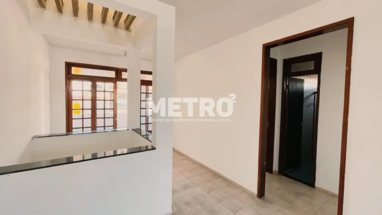 Imagem Ponto comercial 220m , 4 4, sendo 01 suíte, Sala para dois ambientes