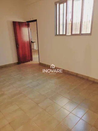 Imagem Casa com 3 dormitórios à venda, 360 m² por R$ 420.000,00 - Setor Central - Itumbiara/GO