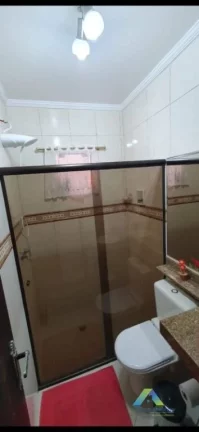Imagem SANTO ANDRÉ Sobrado 264M², 2 dormitórios, 2 banheiros, 6 vagas com ótima localização e valor !!!