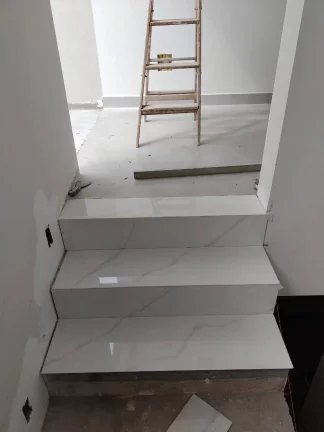 Imagem Sobrado Novo Alto Padrão 3 Dormitórios e 3 Suítes Estuda Permuta