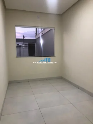 Imagem Casa para Venda em Feira de Santana, Mangabeira, 3 dormitórios, 1 suíte, 1 banheiro, 2 vagas