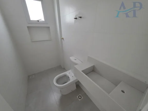Imagem Apartamento na Guilhermina com 2 Dormitórios Frente Mar em Praia Grande