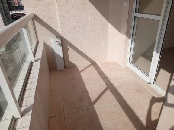 Imagem Apartamento à Venda em Guilhermina, Praia Grande - SP