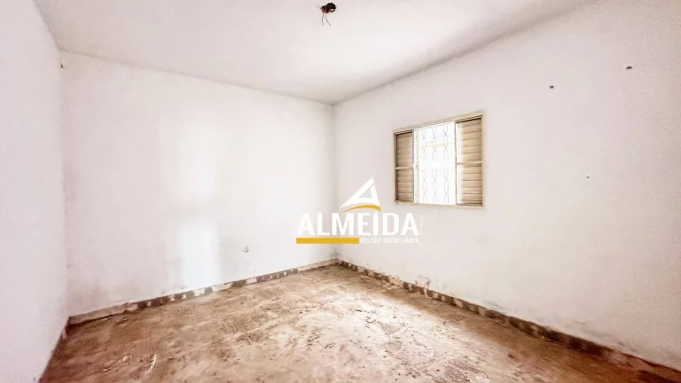 Imagem Casa com 2 dormitórios à venda, 130 m² por R$ 250.000,00 - Dona Regina Picelli - Rio Claro/SP