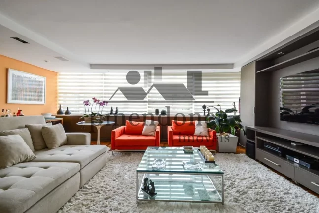 Imagem Apartamento no Itaim Bibi com 3 quartos (1 suíte) e 2 vagas, reformado.