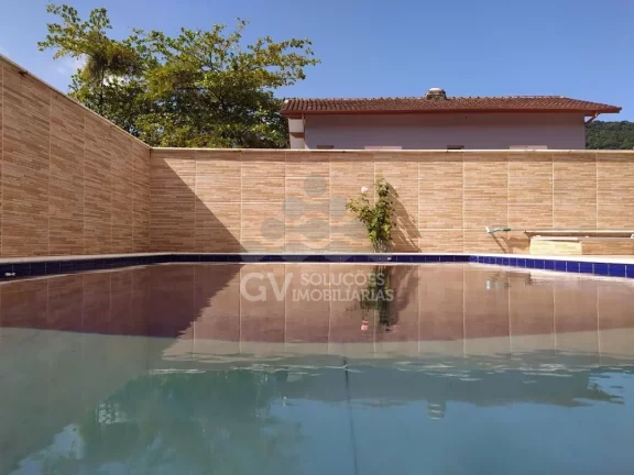 Imagem Casa com 5 dormitórios á venda por R$ 2.500.000 ou aluguel por R$ 2.000/dia - Condomínio Lagoinha - Ubatuba/SP