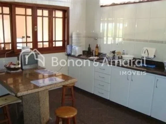 Imagem Casa de Condomínio com 554 m² e 4 Quartos