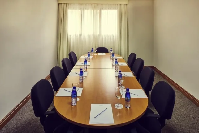 Imagem Flat disponível para venda no Mercure São Caetano do Sul, com 42m², 1 dormitório e 1 vaga de garagem