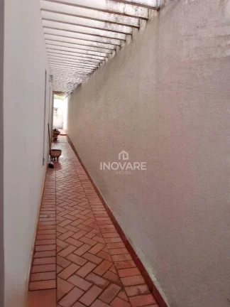 Imagem Casa com 4 dormitórios à venda, 131 m² por R$ 650.000,00 - Alto da Boa Vista - Itumbiara/GO
