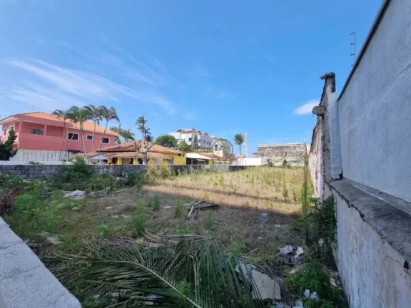 Imagem Terreno á venda, para construção de prédio de até 14 andares