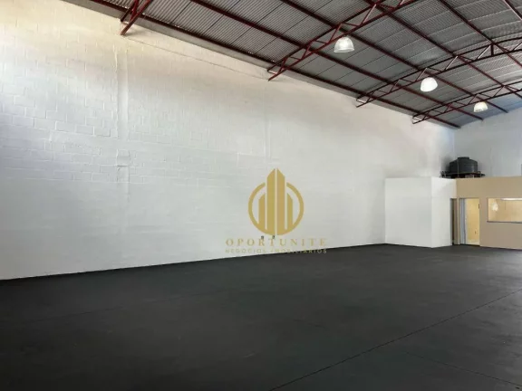 Imagem Galpão para alugar, 275 m² por R$ 4.800,00/mês - Residencial e Comercial Palmares - Ribeirão Preto/SP