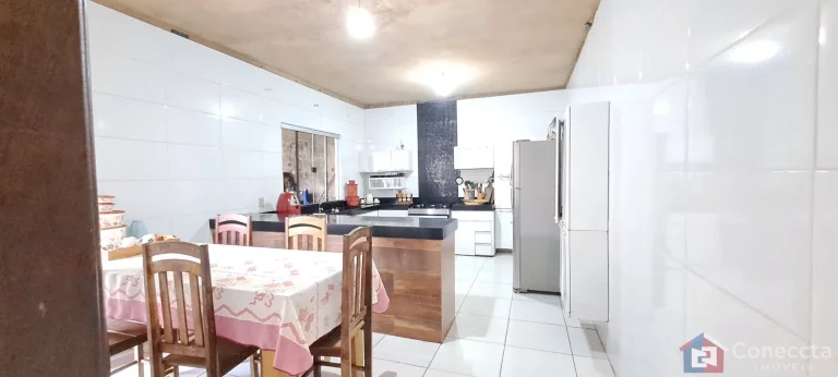 Imagem Casa à Venda no Jardim Esperança em Patos de Minas – 3 Quartos, Suíte e Área Gourmet