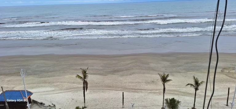Imagem Apartamento 2 dormitórios sendo 1 suíte + lavabo frente mar em Mongaguá