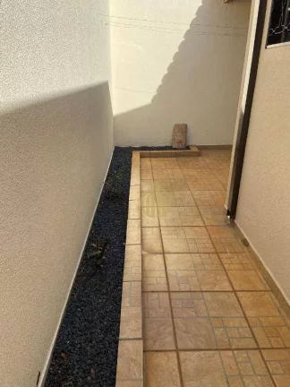 Imagem Casa com 3 dormitórios à venda, 90 m² por R$ 370.000 - Jardim Piratininga - Ribeirão Preto/SP