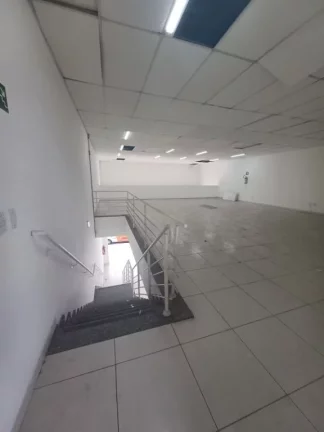 Imagem Salão para alugar, 423 m² por R$ 12.361,35/mês - Centro - Poá/SP