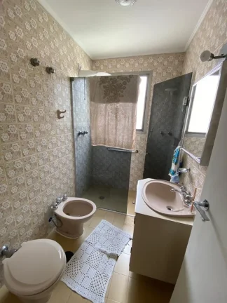 Imagem Apartamento Perdizes - 143M², 3 Dorms, 1 Suíte, Sala para 2 Ambientes, 2 Vagas Independentes, Varanda, Armários, Banheira.