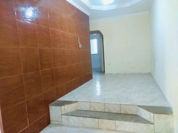 Imagem Casa no Eduardo Gomes - 3/4, Suíte, 110m², Vaga de Garagem - Confira!