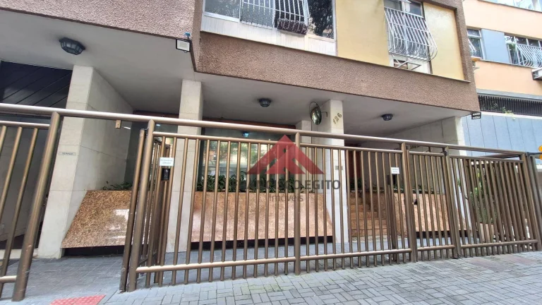 Apartamento com 2 dormitórios para alugar, 50 m² por R$ 3.291,56/mês - Icaraí - Niterói/RJ