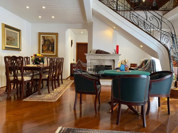 Imagem Apartamento à venda em Campos do Jordão: Duplex no coração do Capivari