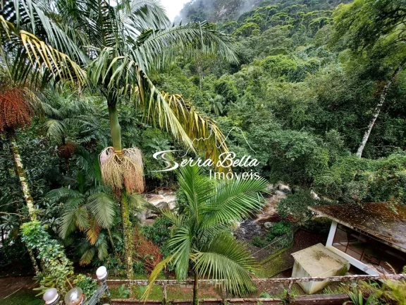 Imagem Casa com 6 dormitórios à venda, 410 m² por R$ 1.500.000,00 - Granja Guarani - Teresópolis/RJ
