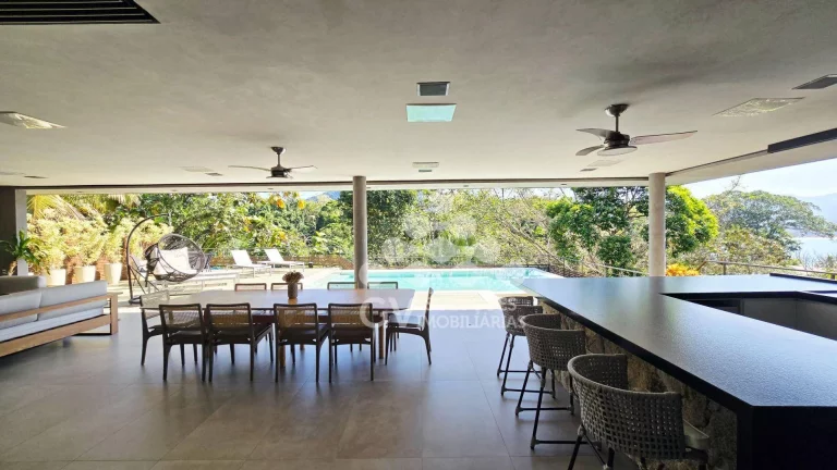 Imagem Casa com 6 quartos à venda, por R$ 11.500.000 - Condomínio Ponta das Toninhas - Ubatuba/SP