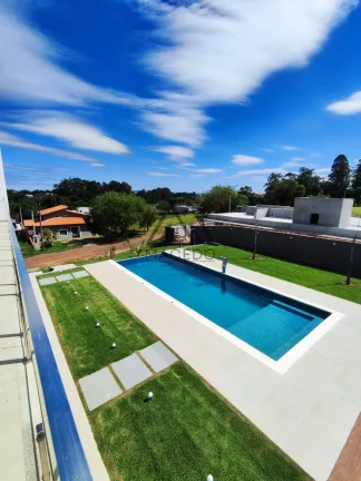 Imagem Sobrado com 5 suítes e energia solar - Aceita permuta SP
