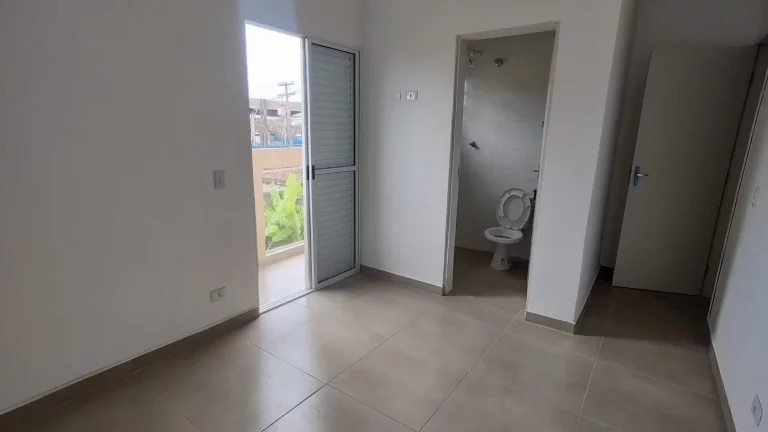 Imagem Sobrado de Condomínio com 2 dorms, Balneário Itaguai, Mongaguá - R$ 285 mil, Cod: 2222
