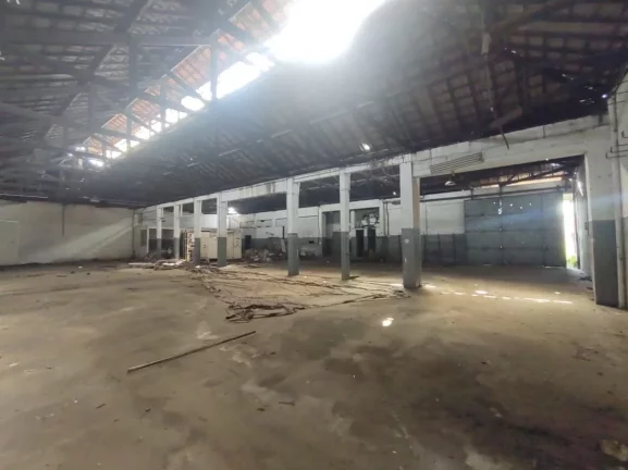 Imagem Barracão comercial com 1489m² com localização em umas das principais avenidas com proximidades a...