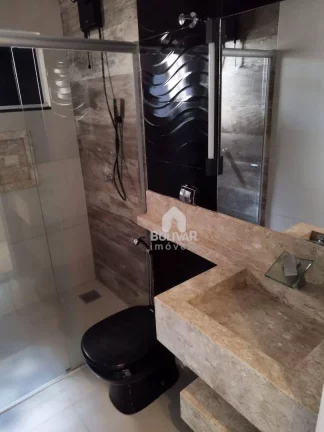 Imagem Casa com 3 dormitórios à venda, 280 m² por R$ 600.000,00 - Jardim Leonora Ll - Itumbiara/GO