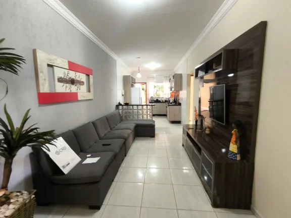 Imagem Casa De 3/4 C Suite Lote Grande No Santa Luzia , Parte Alta Do Setor