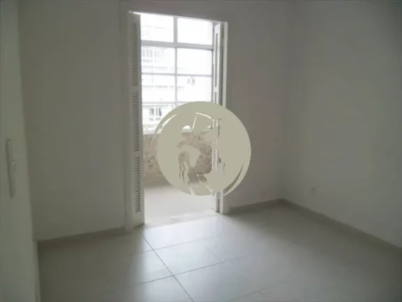 Imagem Apartamento reformado e modernizado a venda no bairro do Gonzaga em Santos