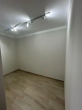 Imagem Imóvel de luxo no Jardim Astro em Sorocaba-SP: Casa em condomínio com 4 quartos, 1 suite, 2 salas, 4 banheiros e 4 vagas.