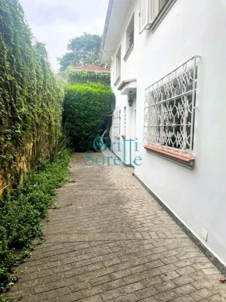 Imagem Sobrado à Venda em Jardim Paulistano - São Paulo/SP.