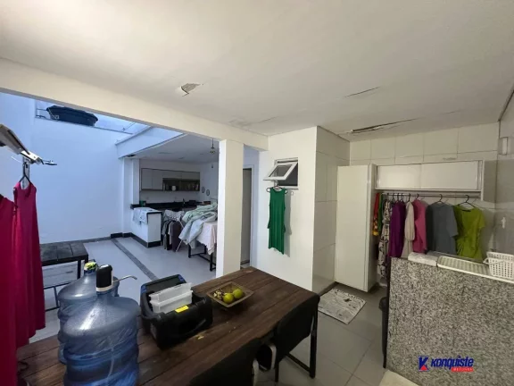 Imagem VENDO CASA 3/4 REFORMADA CONDOMÍNIO-SIM