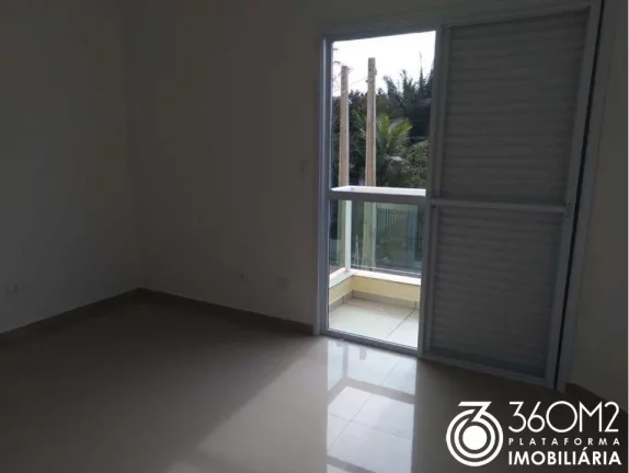 Imagem Sobrado para Venda em Itanhaém / SP no bairro Tupy