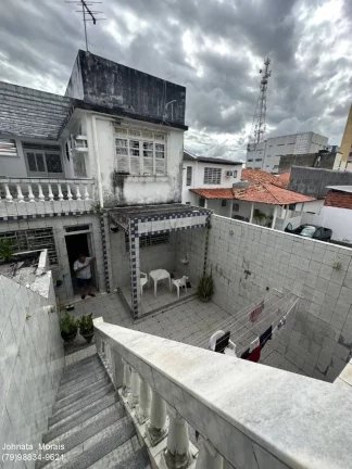 Imagem Casa à venda na Rua de Lagarto: 4 quartos, 3 suítes, área gourmet - Confira!