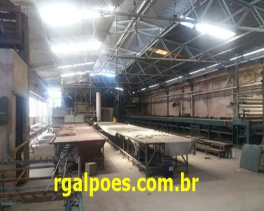 Imagem Galpão para Venda em RIO DE JANEIRO, VIGÁRIO GERAL, 4 banheiros