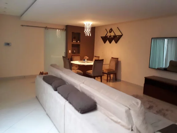 Imagem Sobardo Maravilhoso 239 m² 3 Dormitórios e 4 Vagas Estuda Permuta