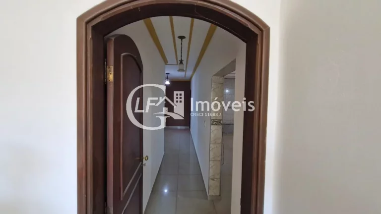 Imagem Oportunidade Única: Casa Comercial à Venda em Campo Grande-MS, Vila Ipiranga - 2 quartos, 1 suíte, 3 salas, 2 banheiros, 1 vaga de garagem, 247,72 m².