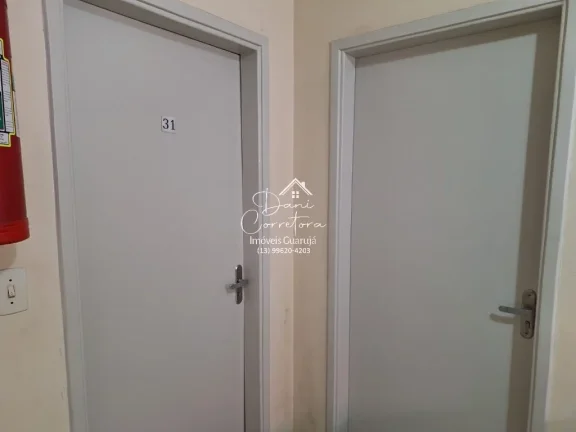 Imagem Imperdível oportunidade, apartamento de 2 quartos sem mobília na rua mais desejada do Guarujá-SP - 65m² - 1 vaga de garagem