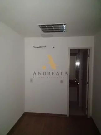 Imagem Barra da Tijuca - Av. das Américas - Condomínio Sunplaza - Maravilhosa sala duplex com 149m².