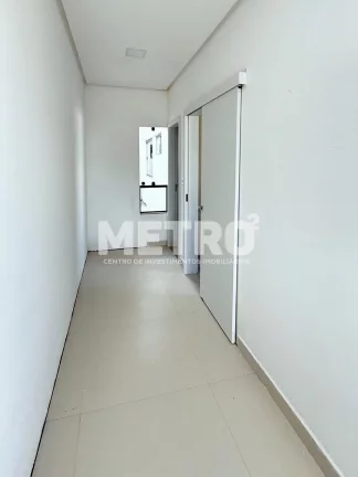 Imagem Casa à venda no Sol Nascente Orla com 4 suítes, gourmet, piscina, PETROLINA